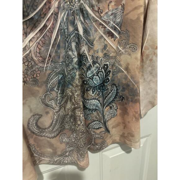 Chico’s Blouse Top Watercolor Size 2 Large Blue Pink Faux Diamond Studded 3/4 - Picture 6 of 11